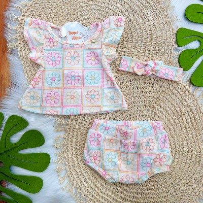 Conj. Blusa, Short e Faixinha de Cabelo Florzinhas - Areia